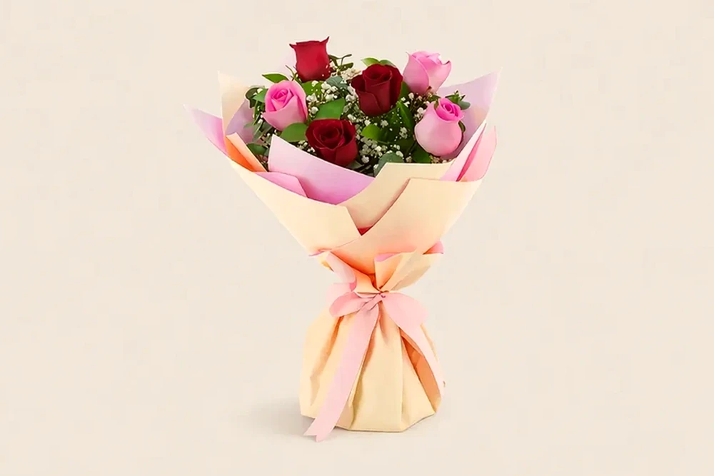Beleza Natural: Buquê de Rosas vermelhas e rosas “Colombianas”, imagem ilustrativa