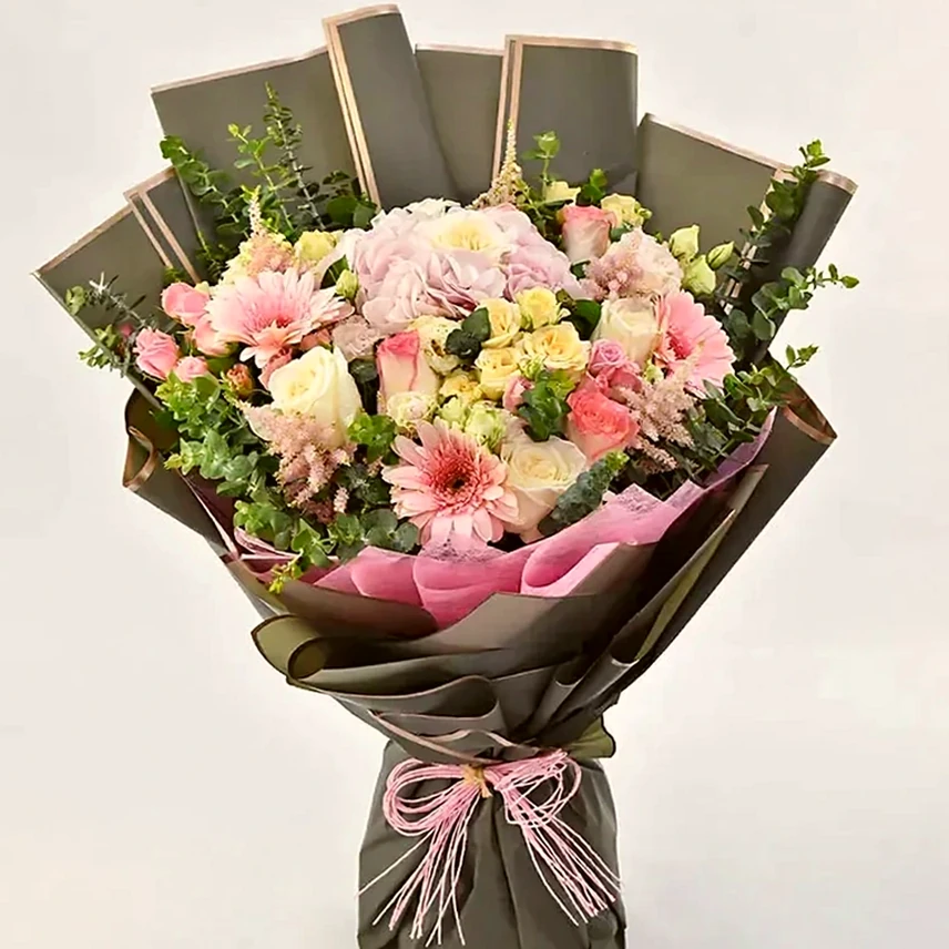 Buquê Luxuoso de Flores Variadas, imagem ilustrativa